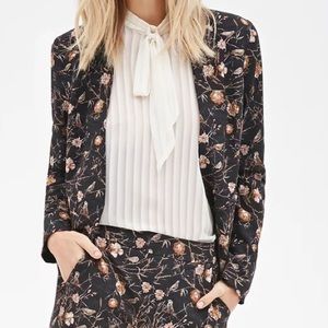 Forever 21 Contemporary Floral Black Blazer - S